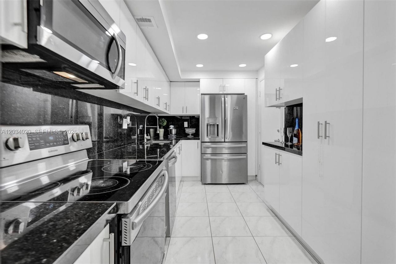 1849 S Ocean Dr , Unit 407, Hallandale Beach, FL 33009 Photo