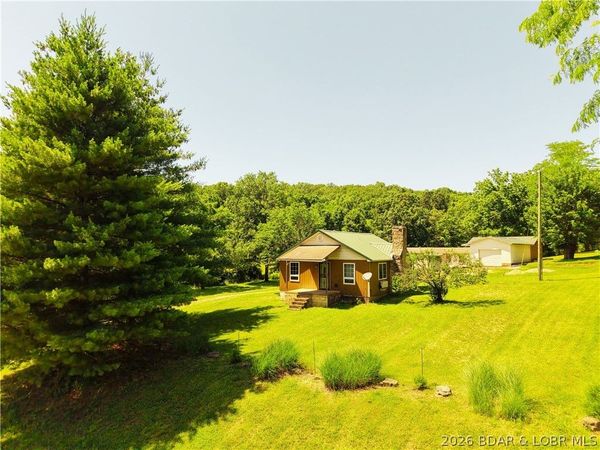 33092 Lake Trail Road, Gravois Mills, MO 65037