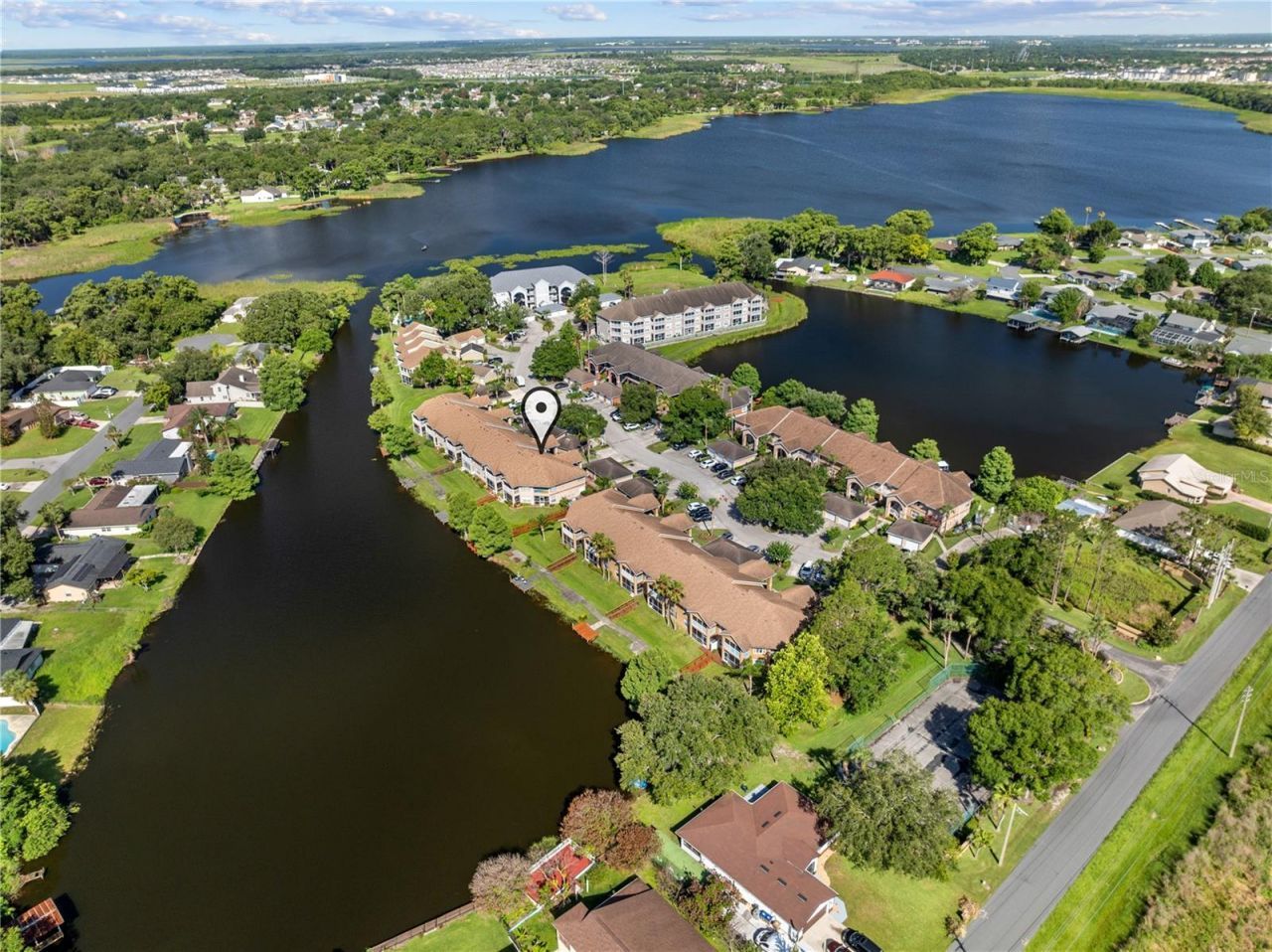 2664 Emerald Lake Court , Unit 2664, Kissimmee, FL 34744 Photo