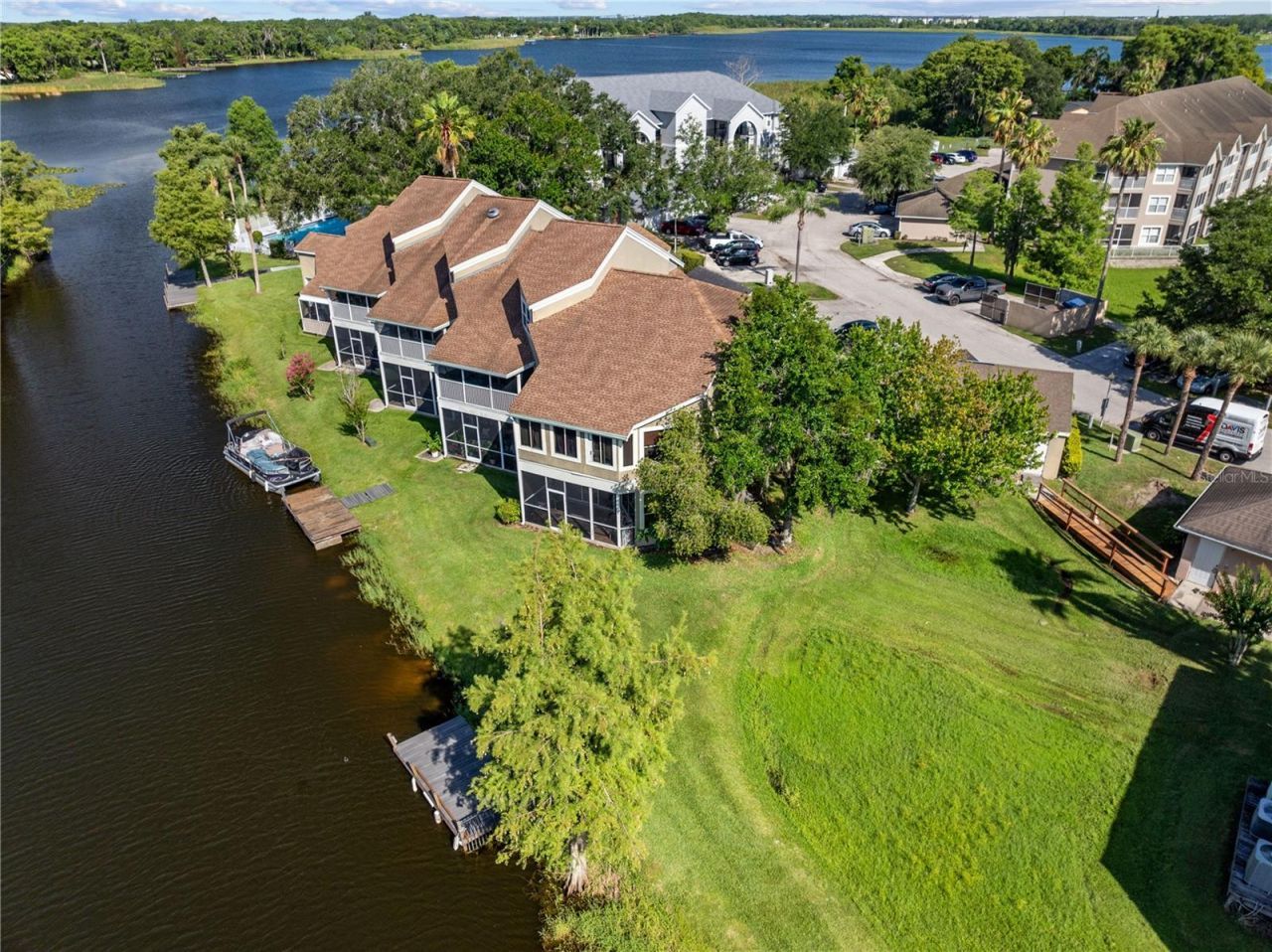 2664 Emerald Lake Court , Unit 2664, Kissimmee, FL 34744 Photo