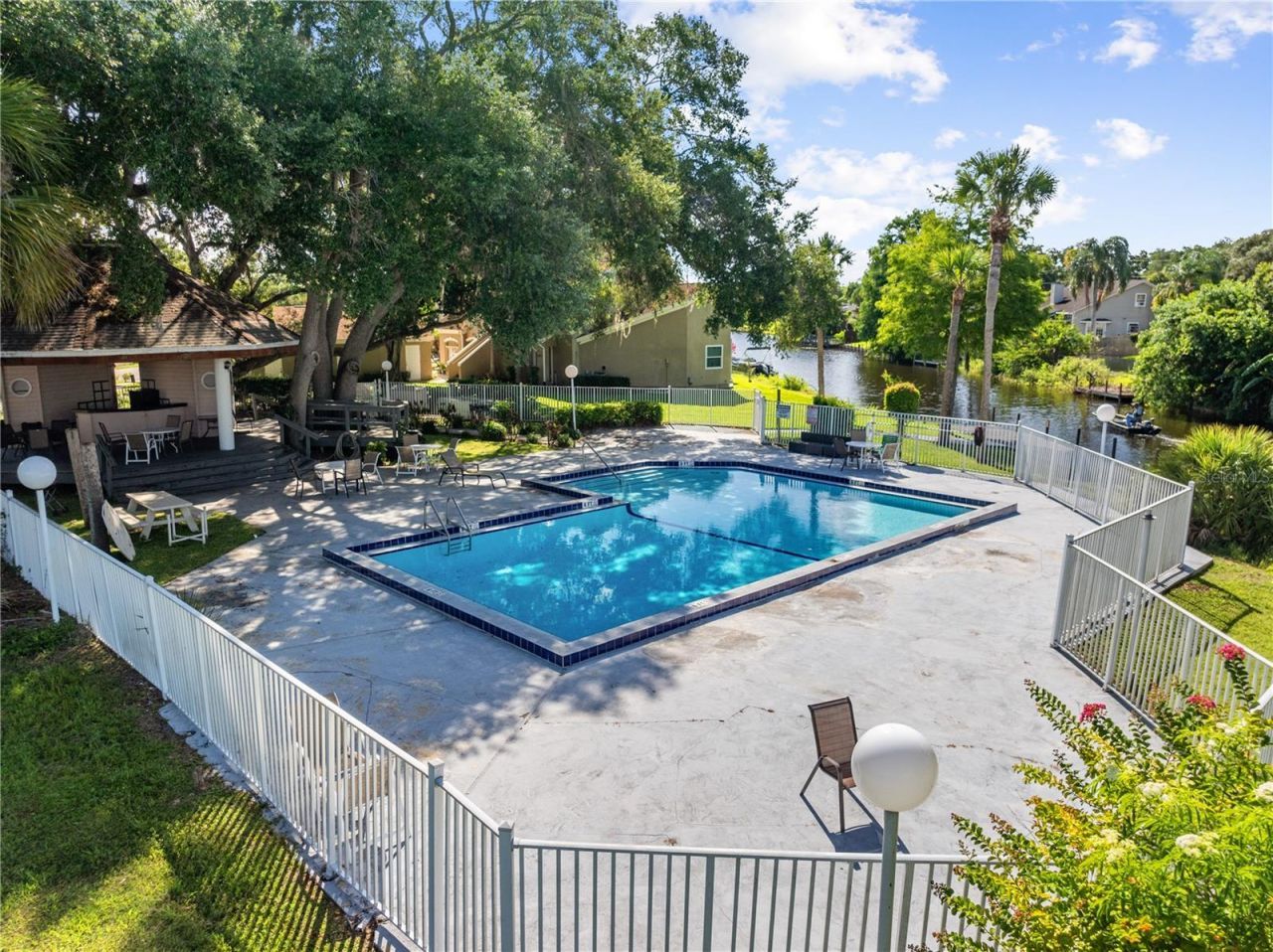 2664 Emerald Lake Court , Unit 2664, Kissimmee, FL 34744 Photo
