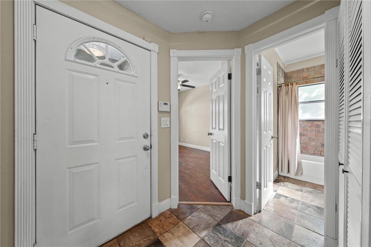 2664 Emerald Lake Court , Unit 2664, Kissimmee, FL 34744 Photo