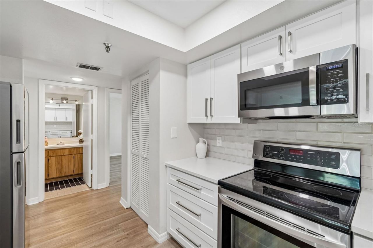 160 Columbia Drive , Unit 206, Tampa, FL 33606 Photo