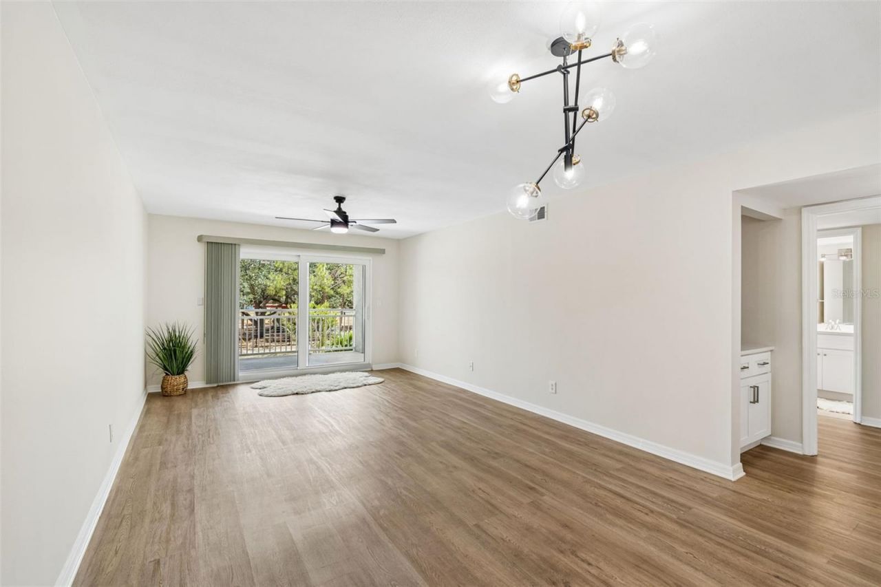 160 Columbia Drive , Unit 206, Tampa, FL 33606 Photo