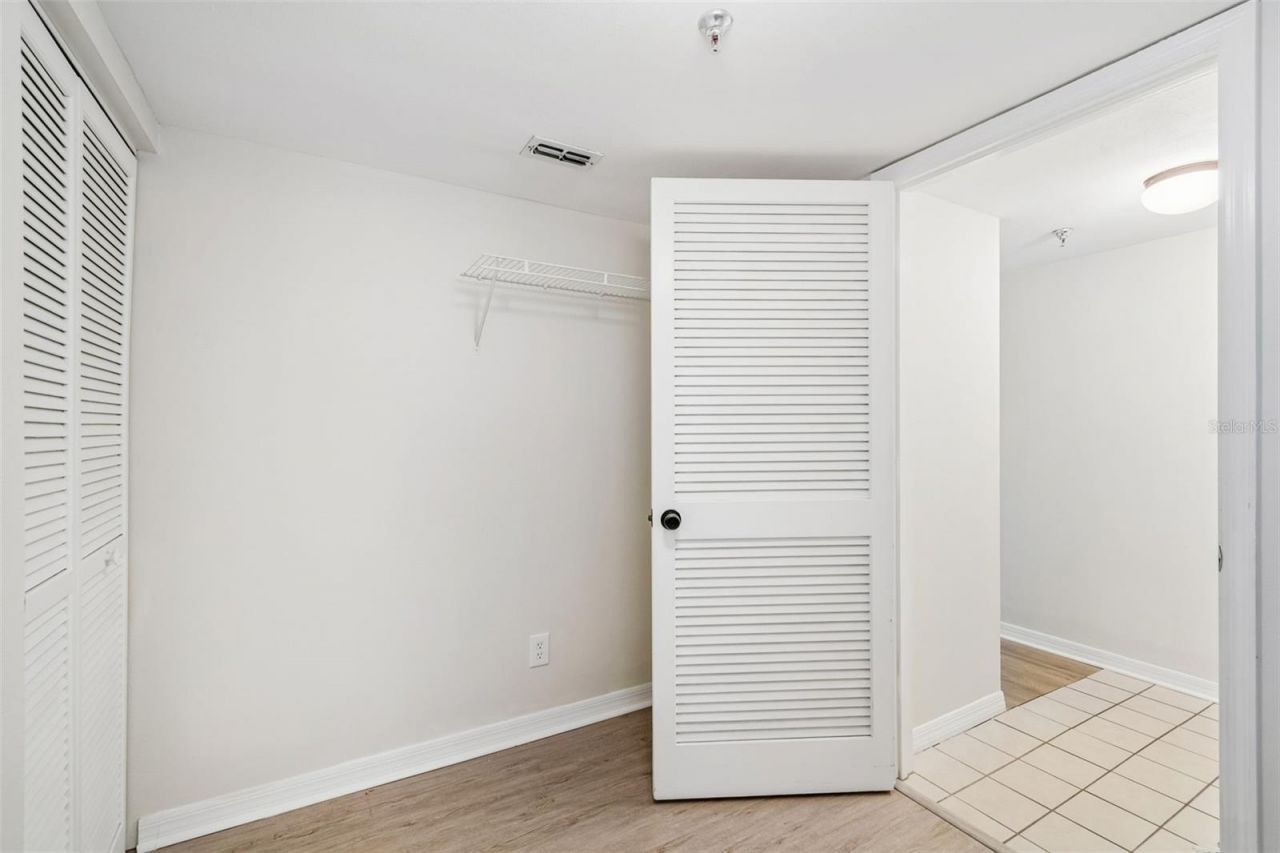 160 Columbia Drive , Unit 206, Tampa, FL 33606 Photo
