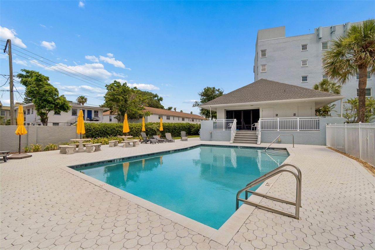 160 Columbia Drive , Unit 206, Tampa, FL 33606 Photo