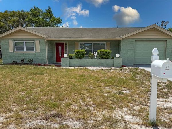 10925 PICCADILLY ROAD, PORT RICHEY, FL 34668