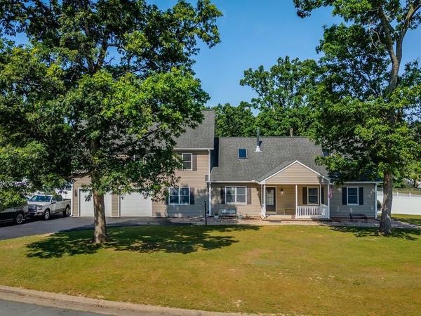 215 FOREST DRIVE, STUARTS DRAFT, VA 24477