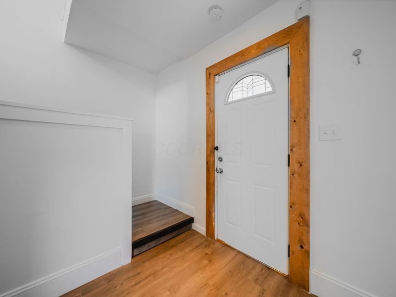 860 Thomas Avenue , Columbus, OH 43223 Photo 4