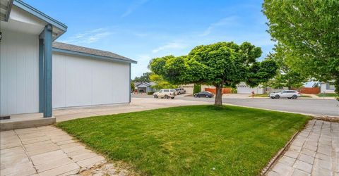 6375 W Ottawa Court, Sun Valley, NV 89433 Photo