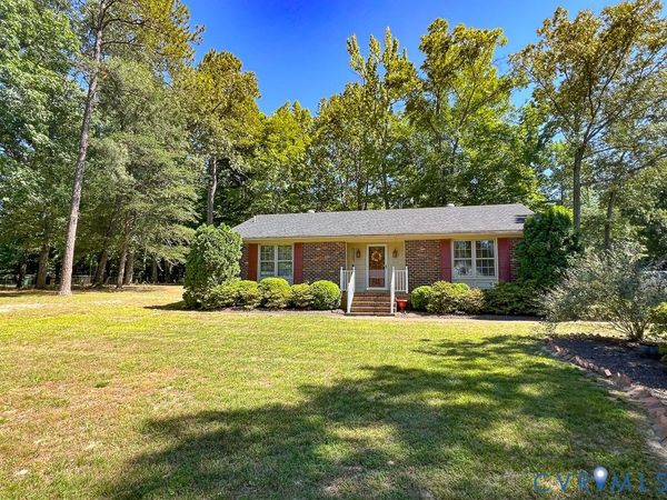 4801 Stockholm Drive , Sandston, VA 23150