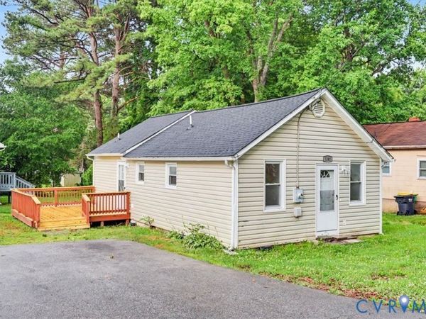 1201 Roanoke Avenue , Hopewell, VA 23860