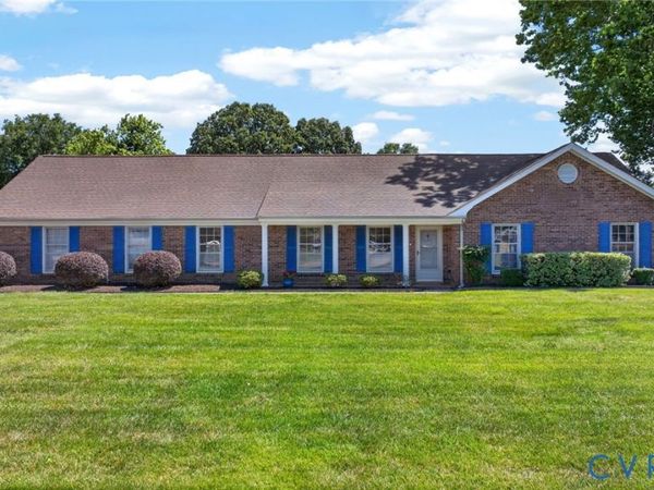 2525 Inlynnview Road , Virginia Beach, VA 23451