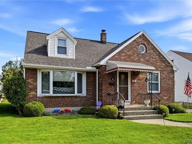 72 Arcade Avenue, Buffalo, NY 14226