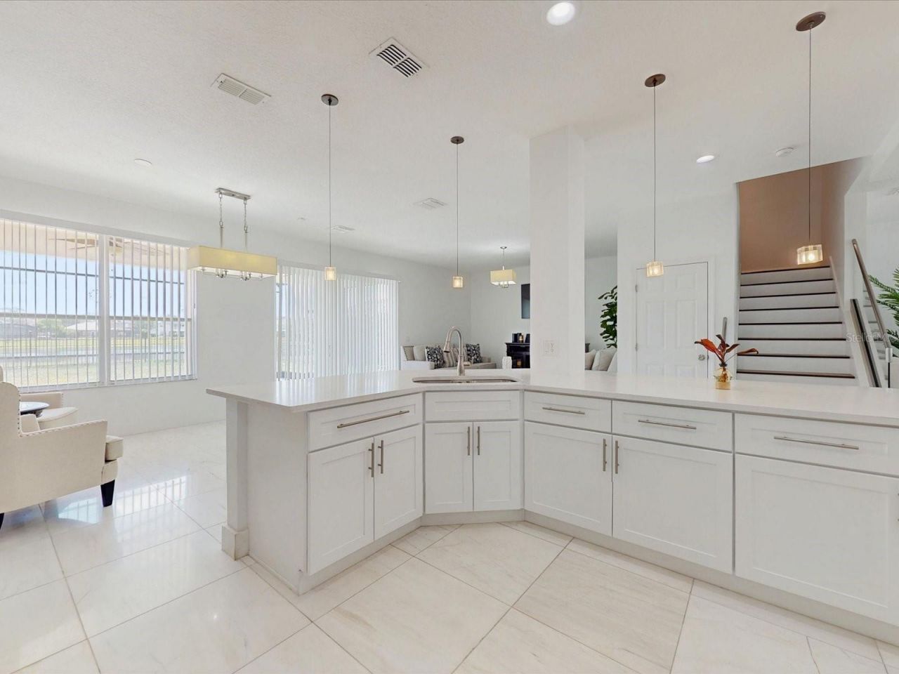 6609 Lake Pembroke Place , Orlando, FL 32829 Photo