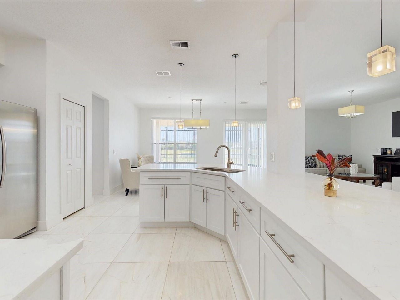 6609 Lake Pembroke Place , Orlando, FL 32829 Photo
