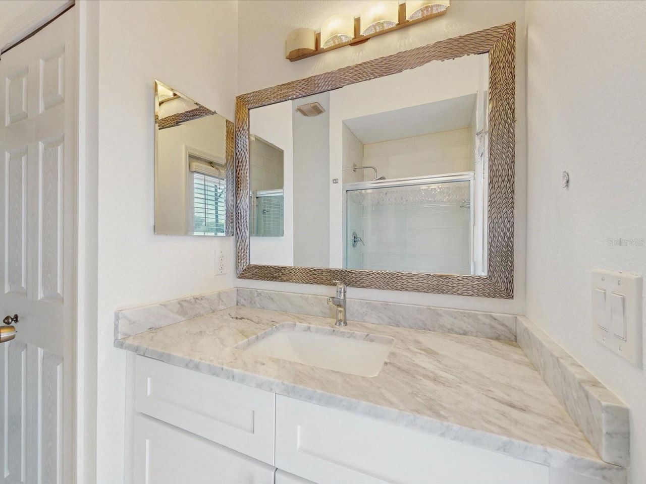 6609 Lake Pembroke Place , Orlando, FL 32829 Photo