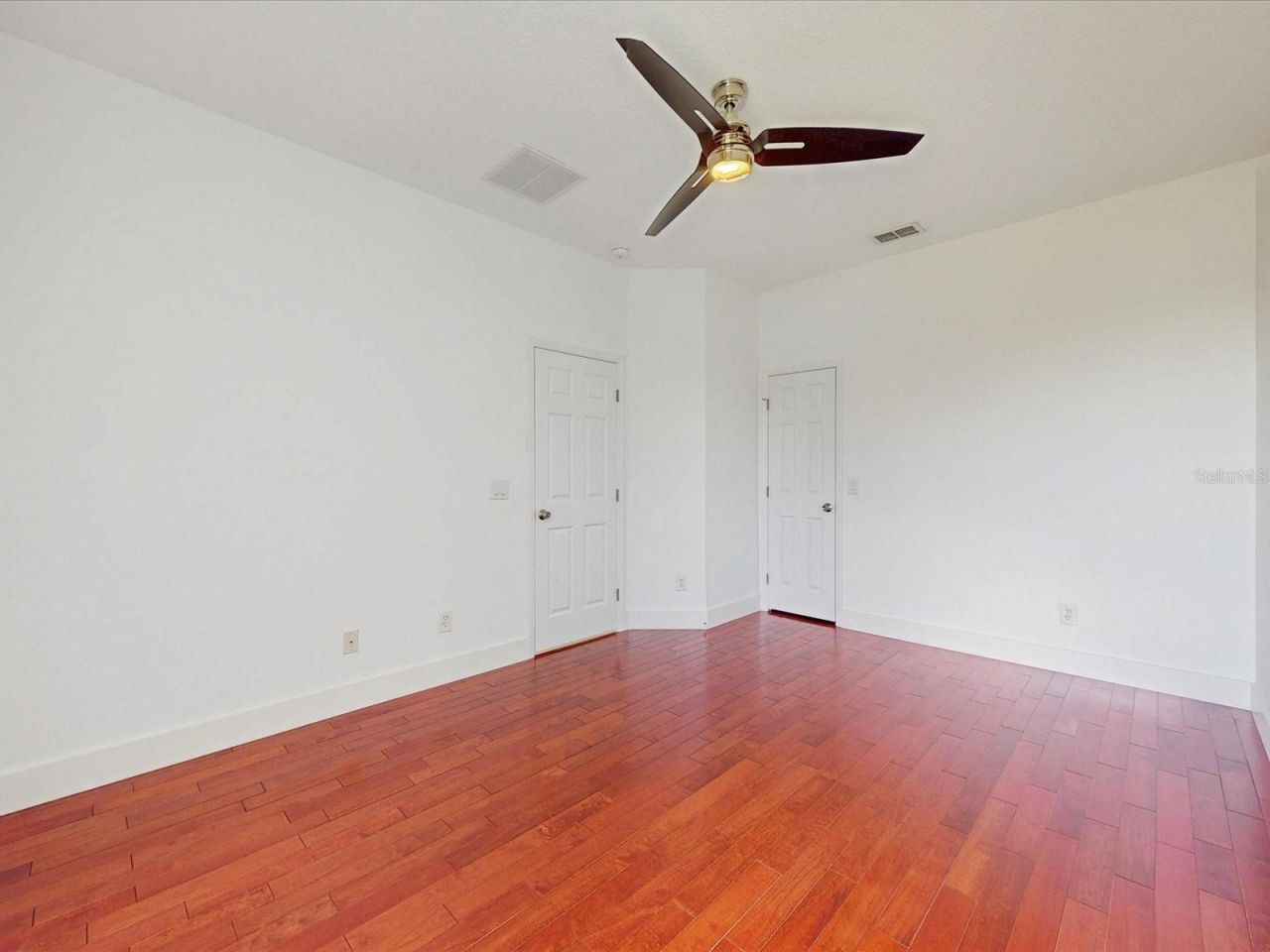 6609 Lake Pembroke Place , Orlando, FL 32829 Photo