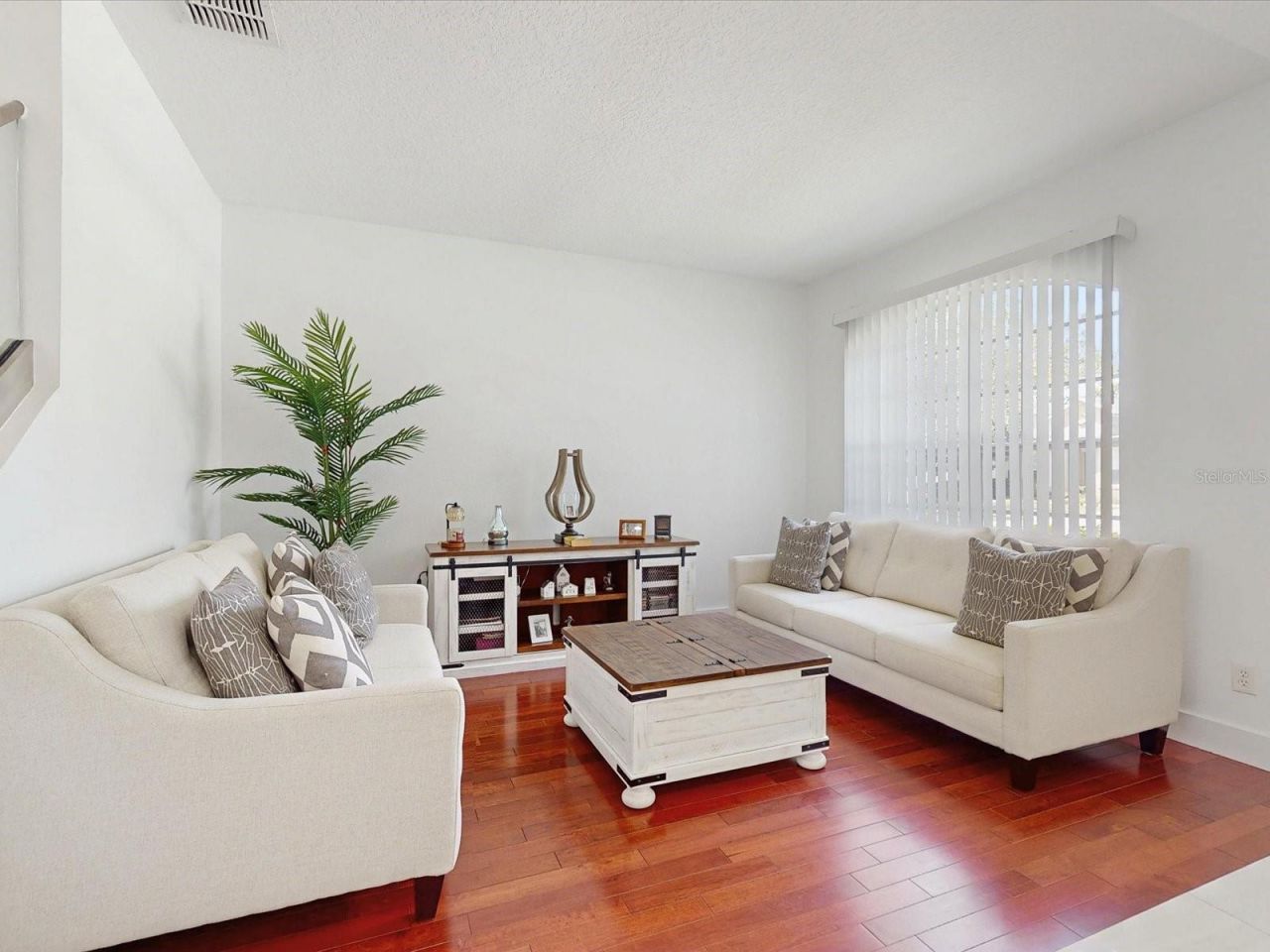 6609 Lake Pembroke Place , Orlando, FL 32829 Photo