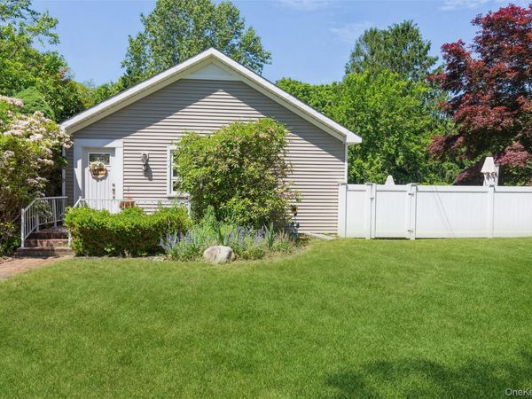 5 Olive st Street , Rocky Point, NY 11778