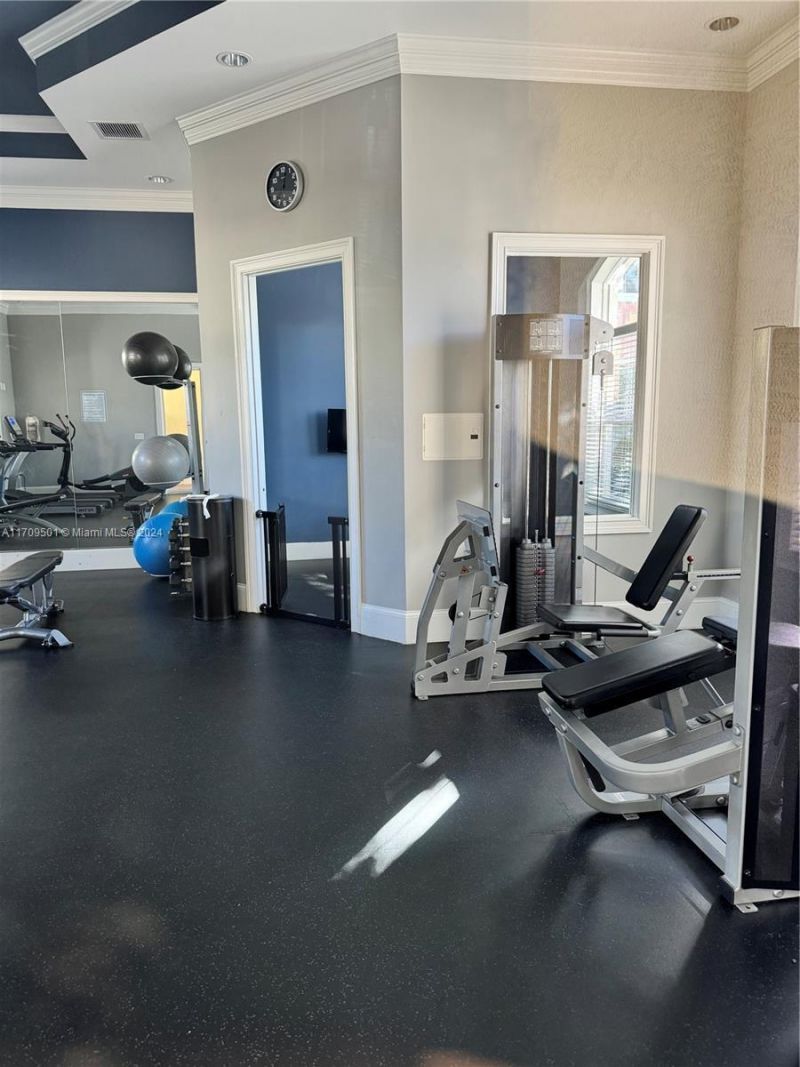 9887 Baywinds Drive, Unit 4305, West Palm Beach, FL 33411 Photo