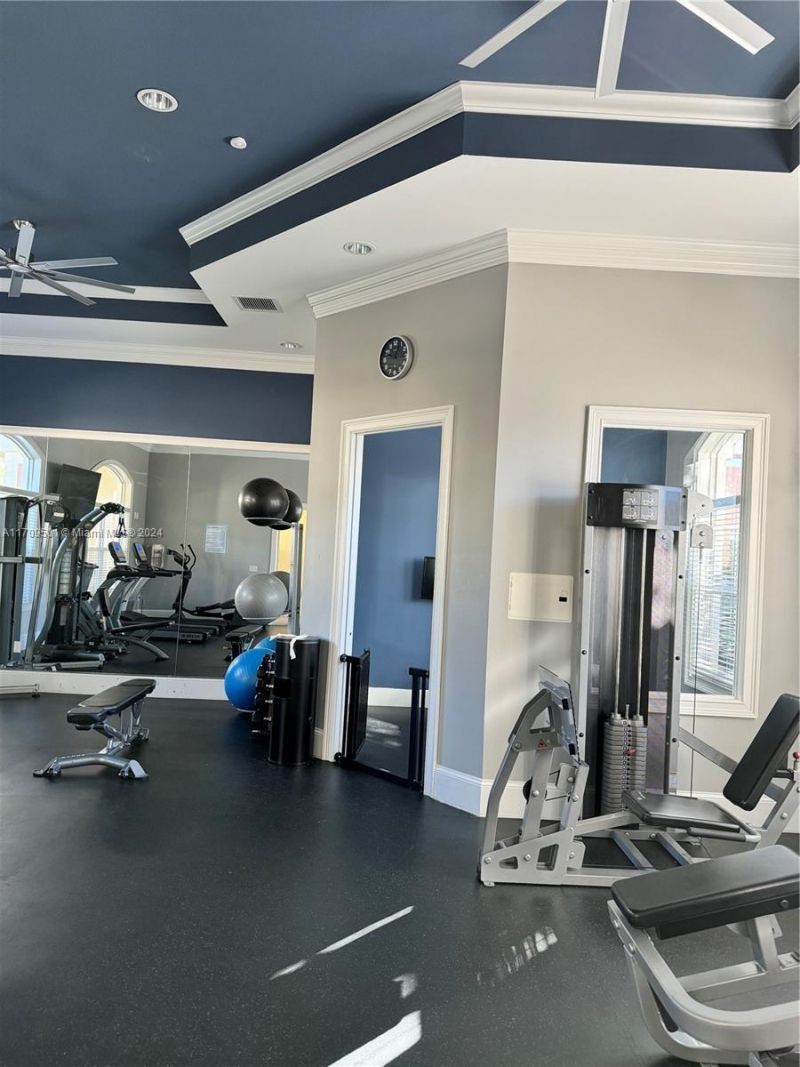 9887 Baywinds Drive, Unit 4305, West Palm Beach, FL 33411 Photo