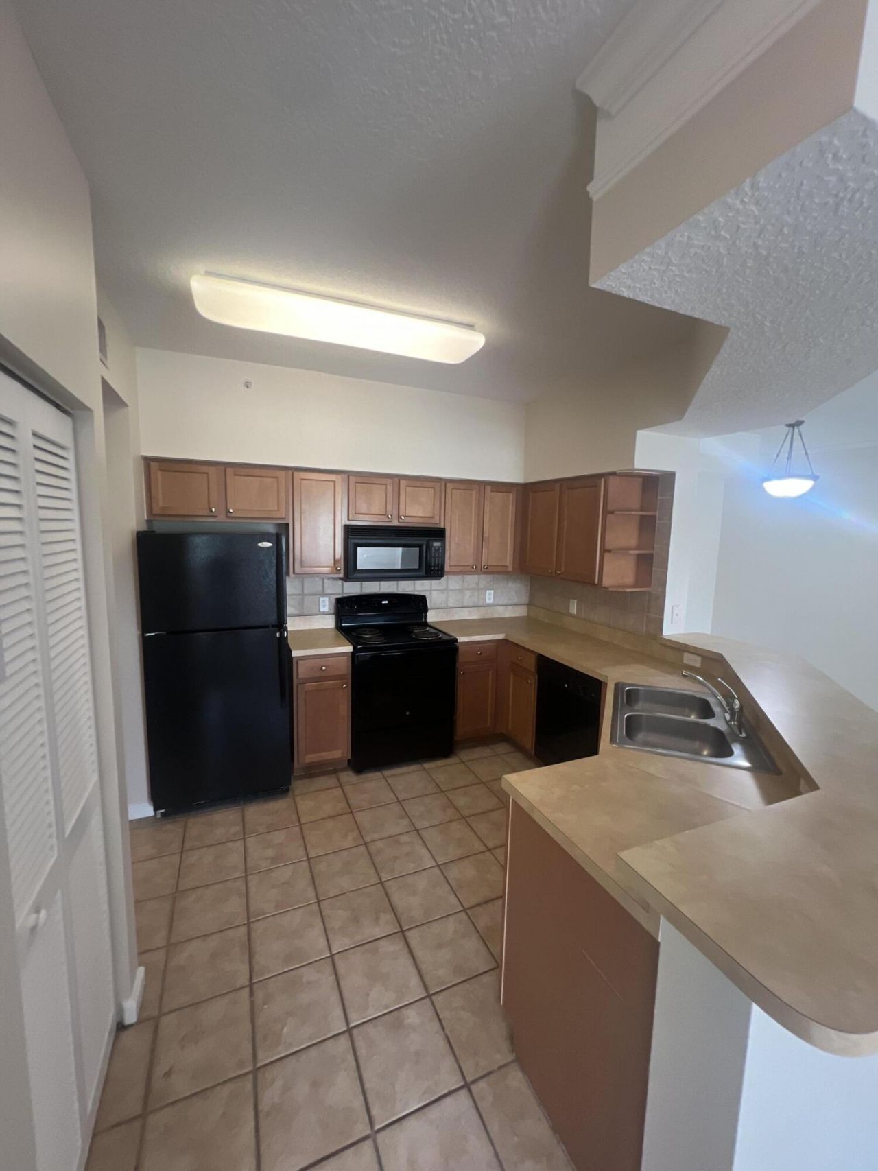 9887 Baywinds Drive, Unit 4305, West Palm Beach, FL 33411 Photo