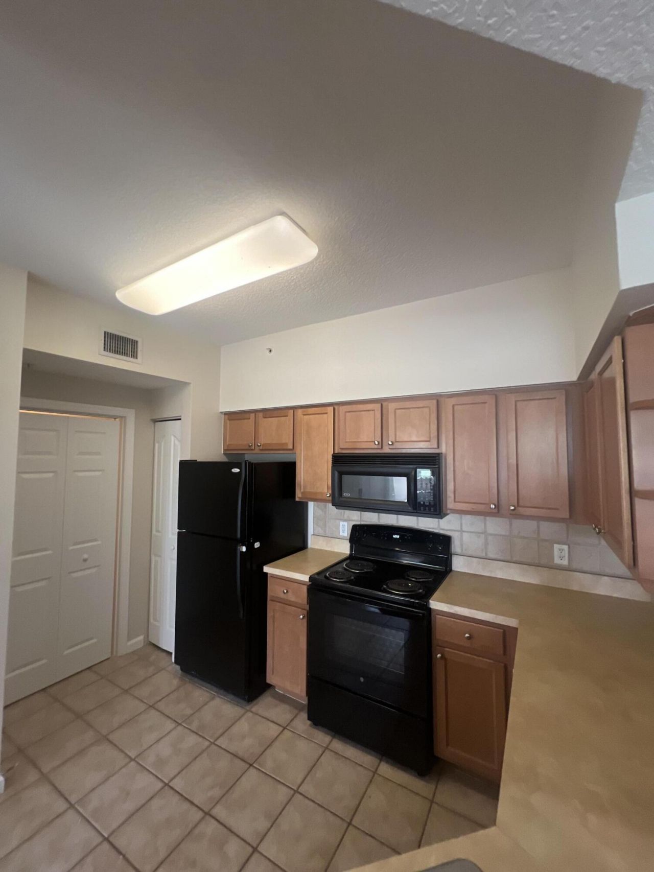 9887 Baywinds Drive, Unit 4305, West Palm Beach, FL 33411 Photo