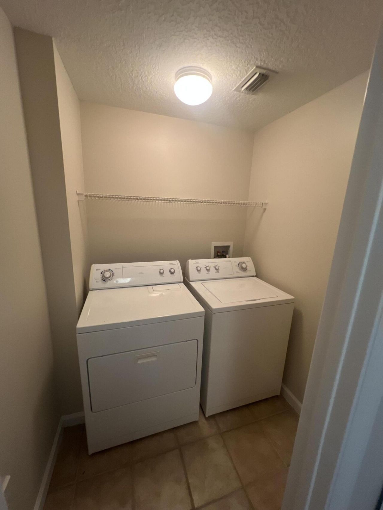 9887 Baywinds Drive, Unit 4305, West Palm Beach, FL 33411 Photo
