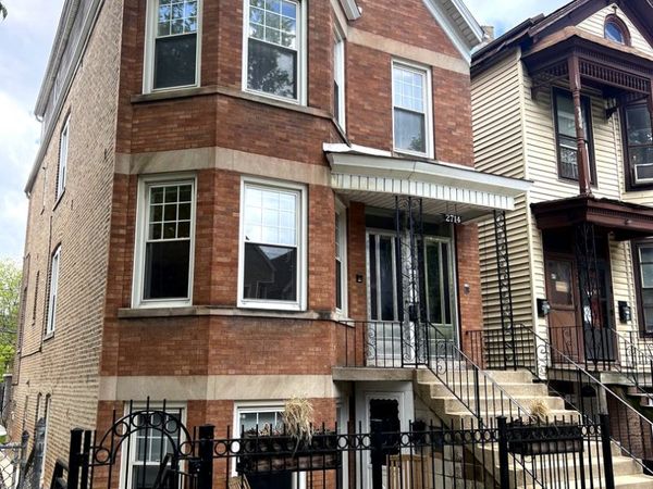 2714 N Marshfield Avenue , Chicago, IL 60614