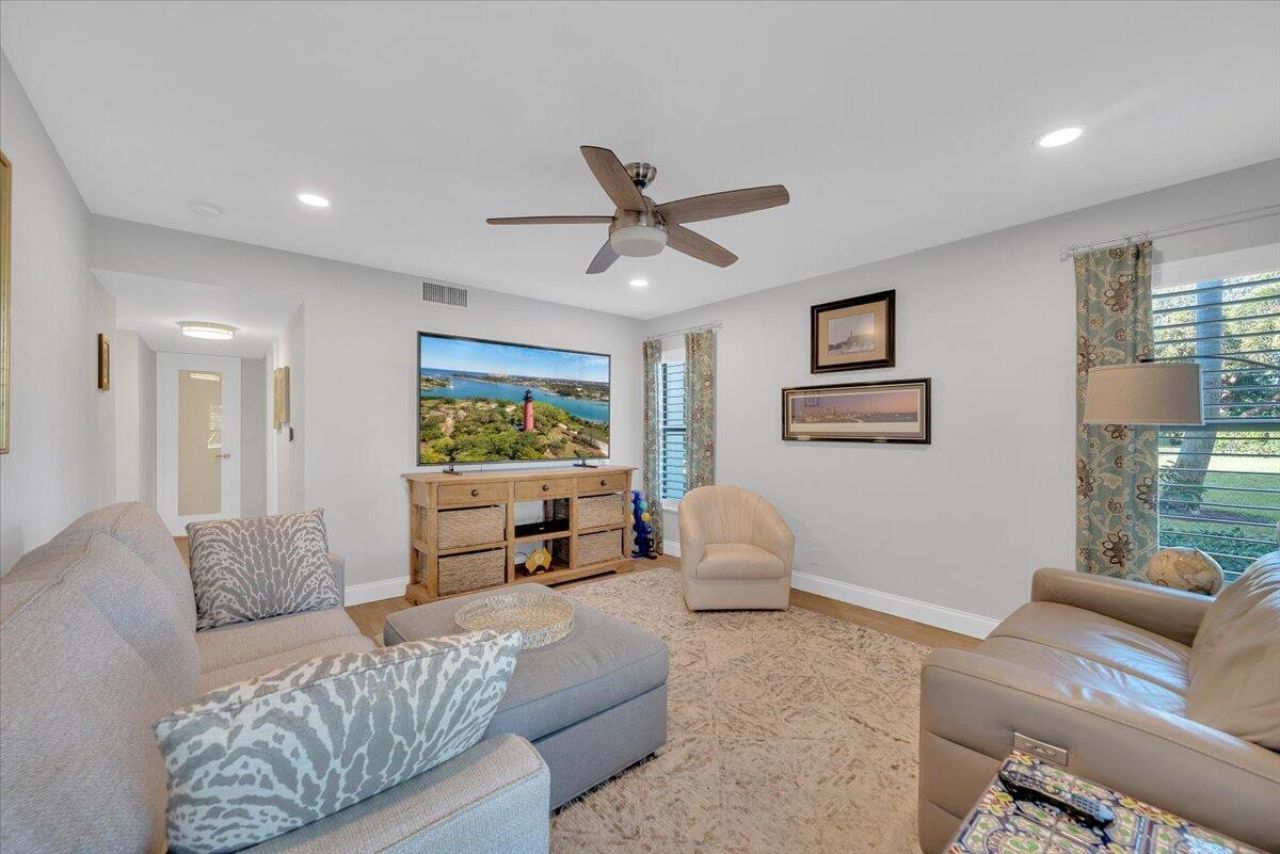 300 N Hwy A1a, Unit 101h, Jupiter, FL 33477 Photo