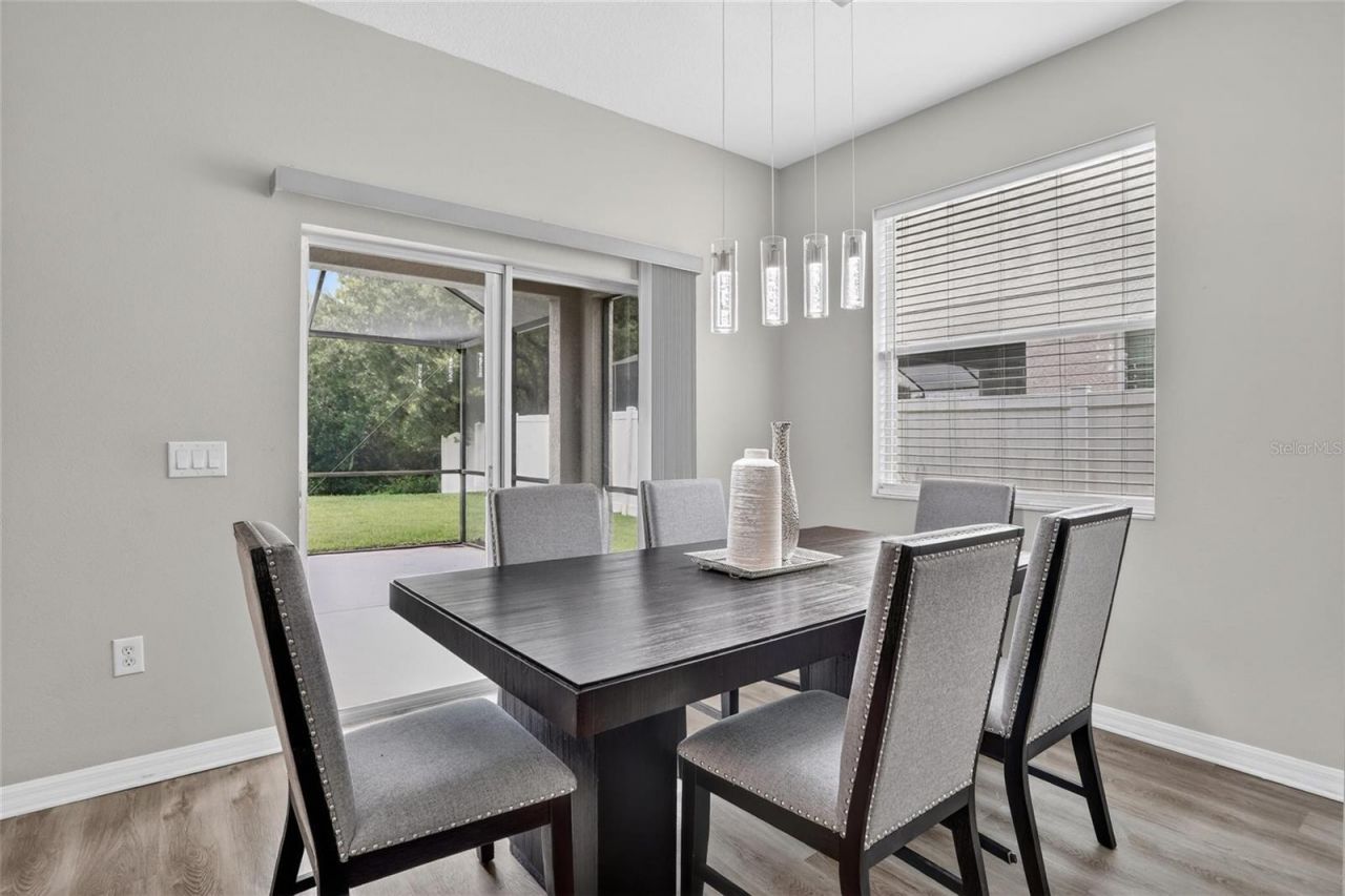 8821 N River Road, Tampa, FL 33635 Photo