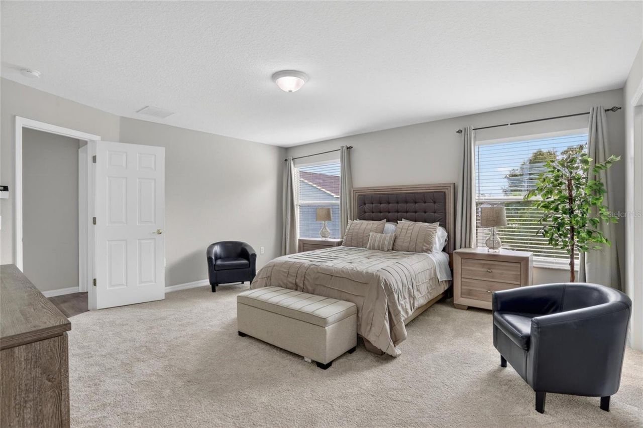 8821 N River Road, Tampa, FL 33635 Photo