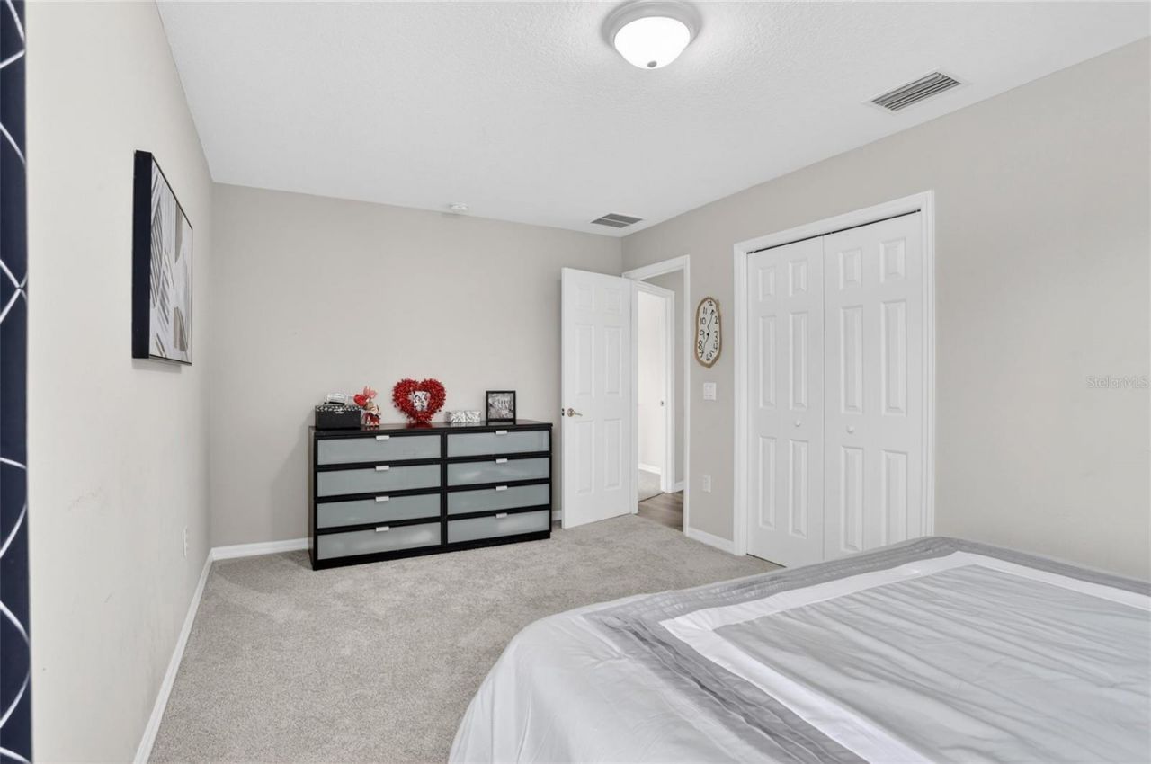 8821 N River Road, Tampa, FL 33635 Photo