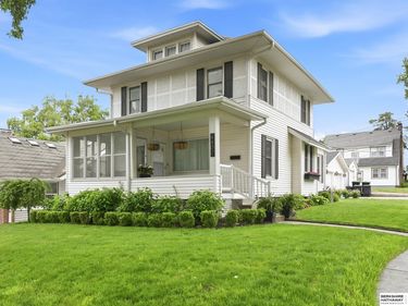 4402 Barker Avenue, Omaha, NE 68105