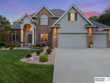 2616 S 191st Circle, Omaha, NE 68130