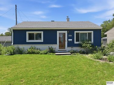 3126 S 39th Street, Omaha, NE 68105