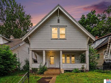1340 S 25th Street, Omaha, NE 68105