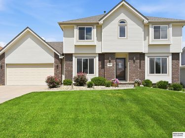 15124 Redwood Street, Omaha, NE 68138