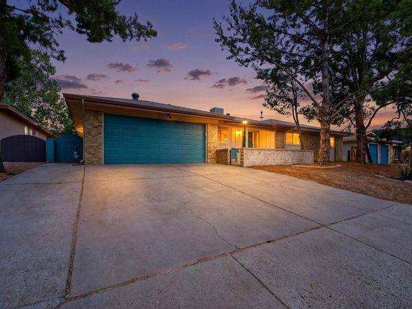 4900 Northridge Place NE, Albuquerque, NM 87111