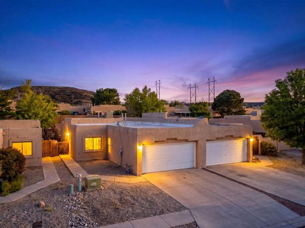 3219 Schumacher Street NW, Albuquerque, NM 87120