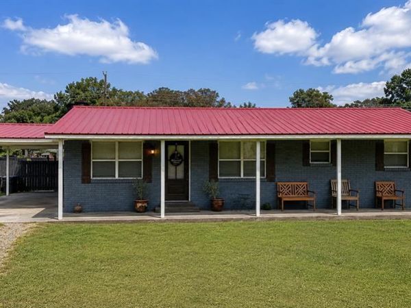 2200 Cedar Street, Idabel, OK 74745