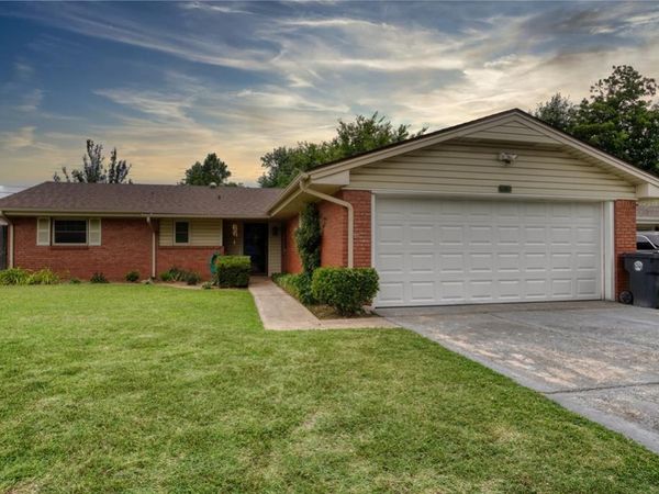 7608 NW 25th Street, Bethany, OK 73008