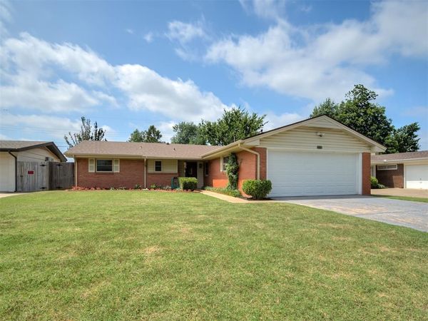 7608 NW 25th Street, Bethany, OK 73008