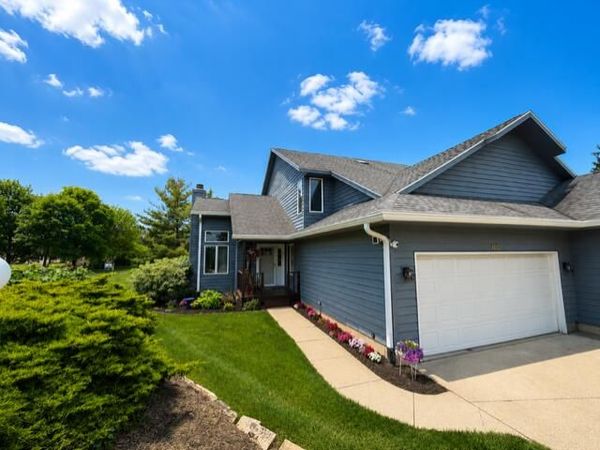 403 Sand Creek Drive N , Chesterton, IN 46304