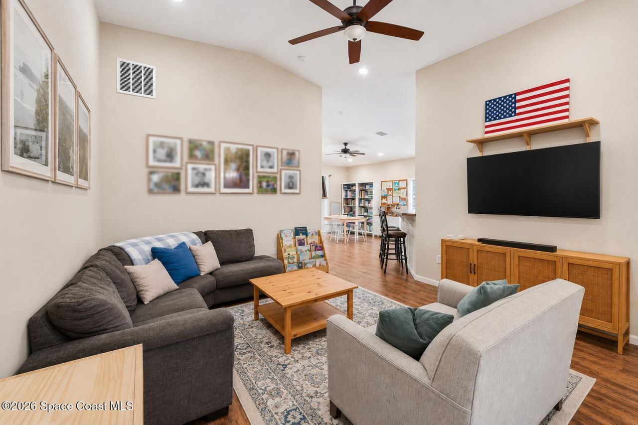 510 Fiddleleaf Circle, West Melbourne, FL 32904 Photo