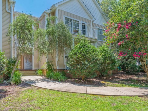 1501 N Partin Drive, Unit APT 137, Niceville, FL 32578