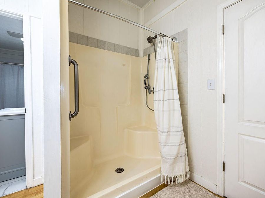 Property Image 101