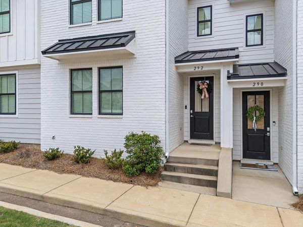 292 Hydrangea Dr, Oxford, MS 38655