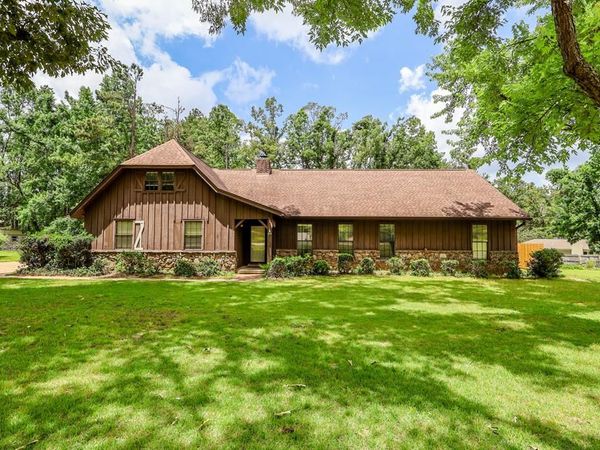 1528 Larhonda, Oxford, MS 38655
